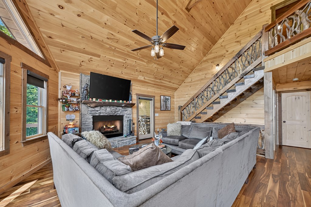 81 Sundance Ridge Epworth, GA 30541 - Photo 23 of 102 Great Rm Living Area