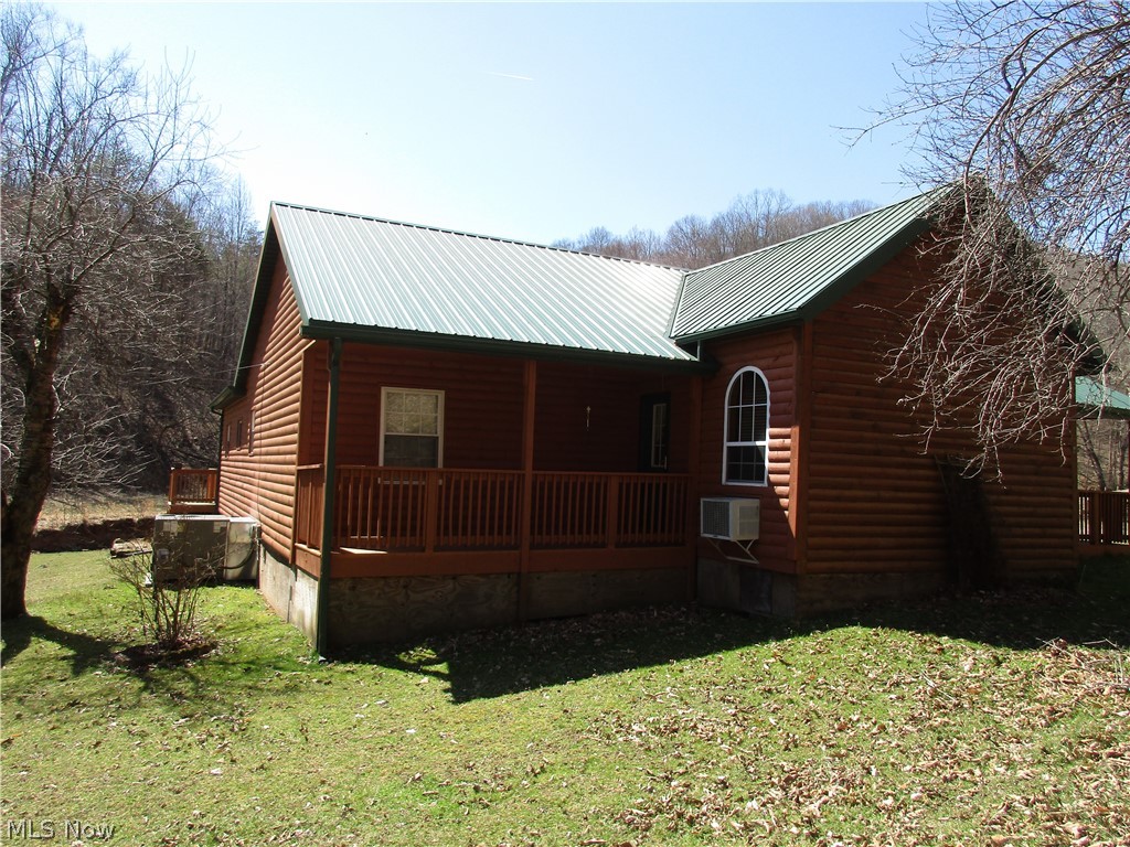 638 Short Run Road Pennsboro, WV 26415 - Photo 4 of 35 Gallery Image 4