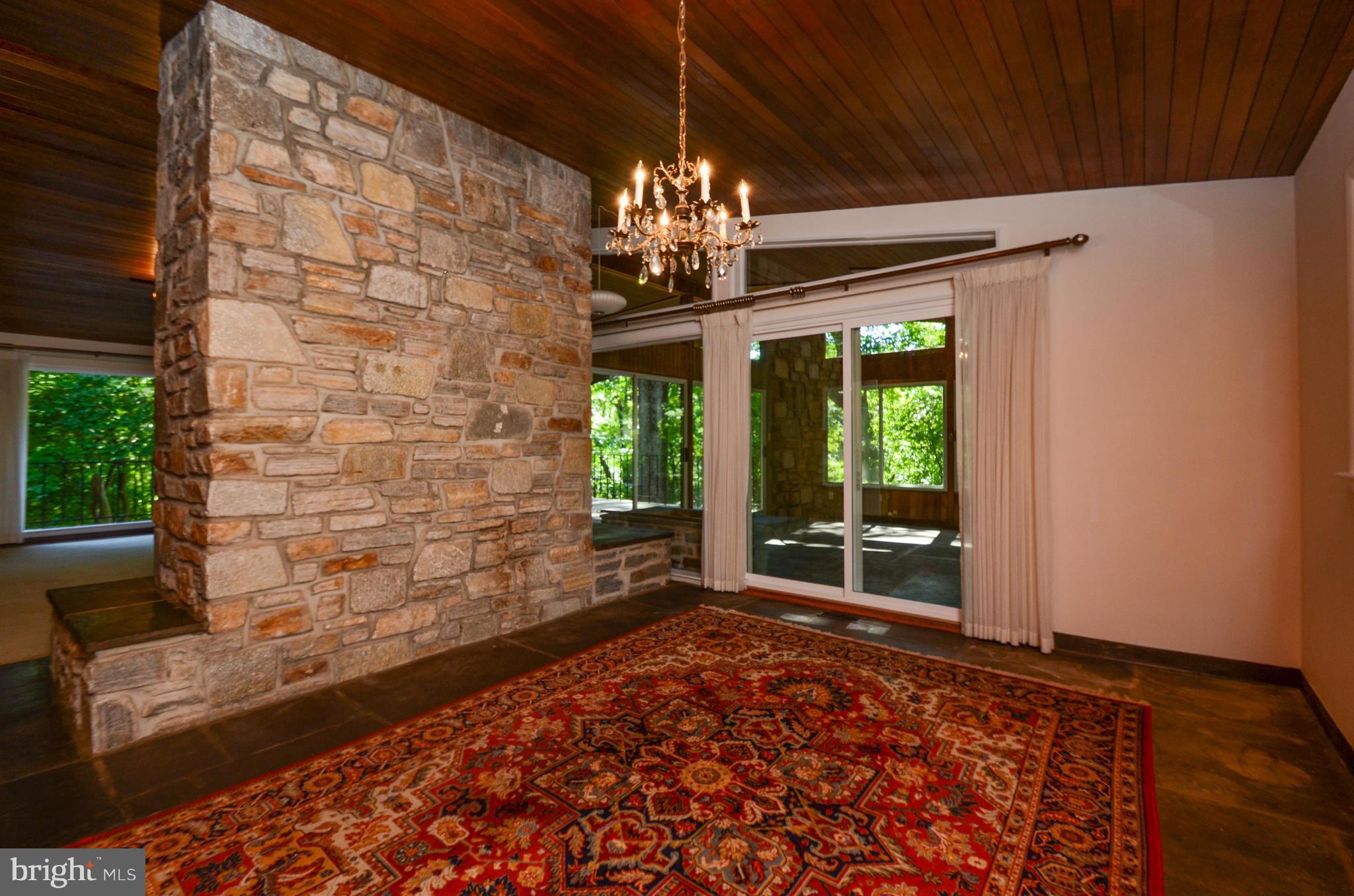 2012 Indian Head Road Baltimore, MD 21204 - Photo 13 of 29 Dining Room