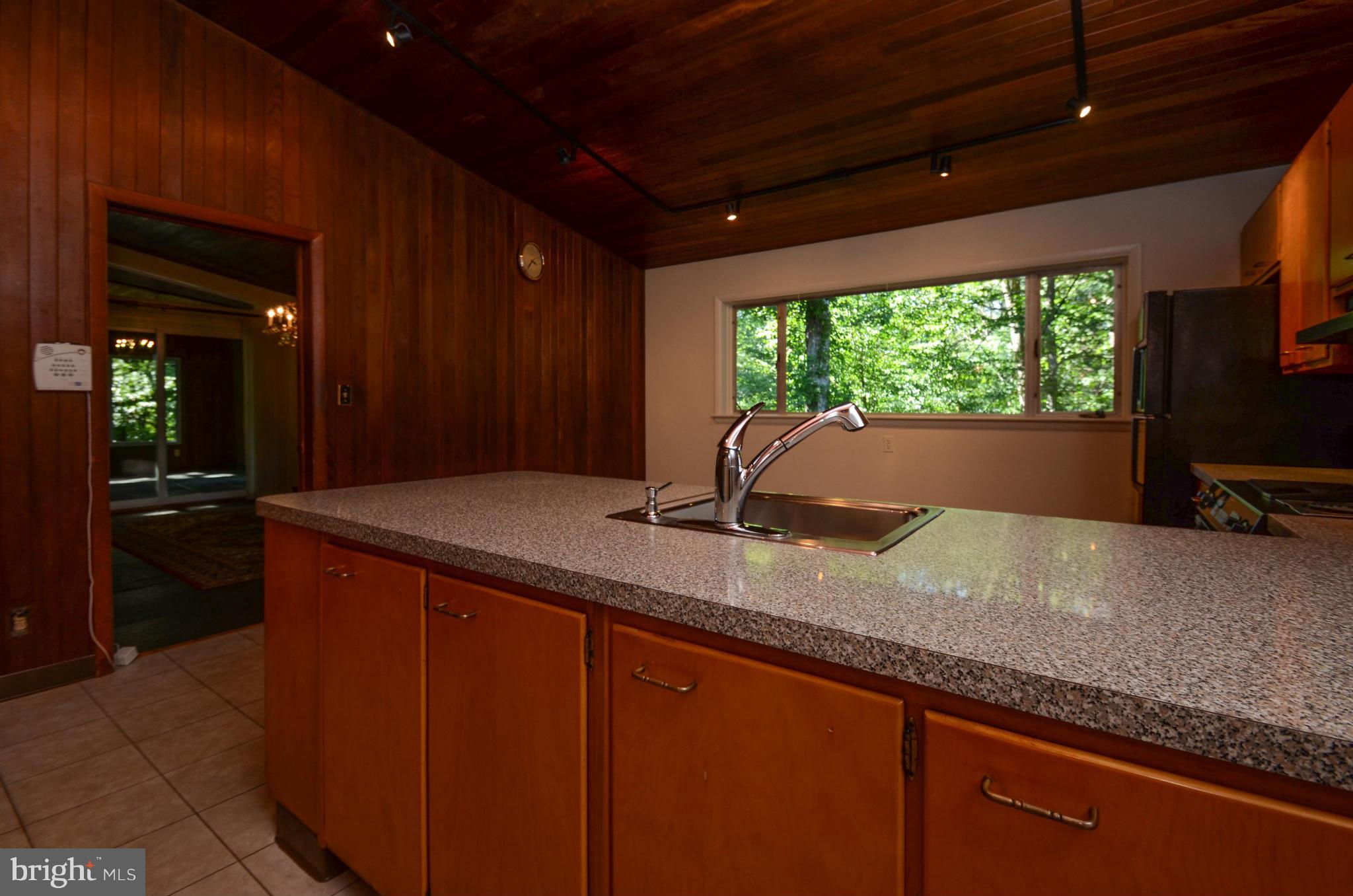 2012 Indian Head Road Baltimore, MD 21204 - Photo 4 of 29 Kitchen