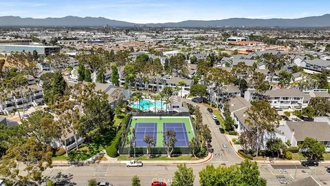 $1,742,900 | 2 Land Fall Court, Newport Beach, CA 92663