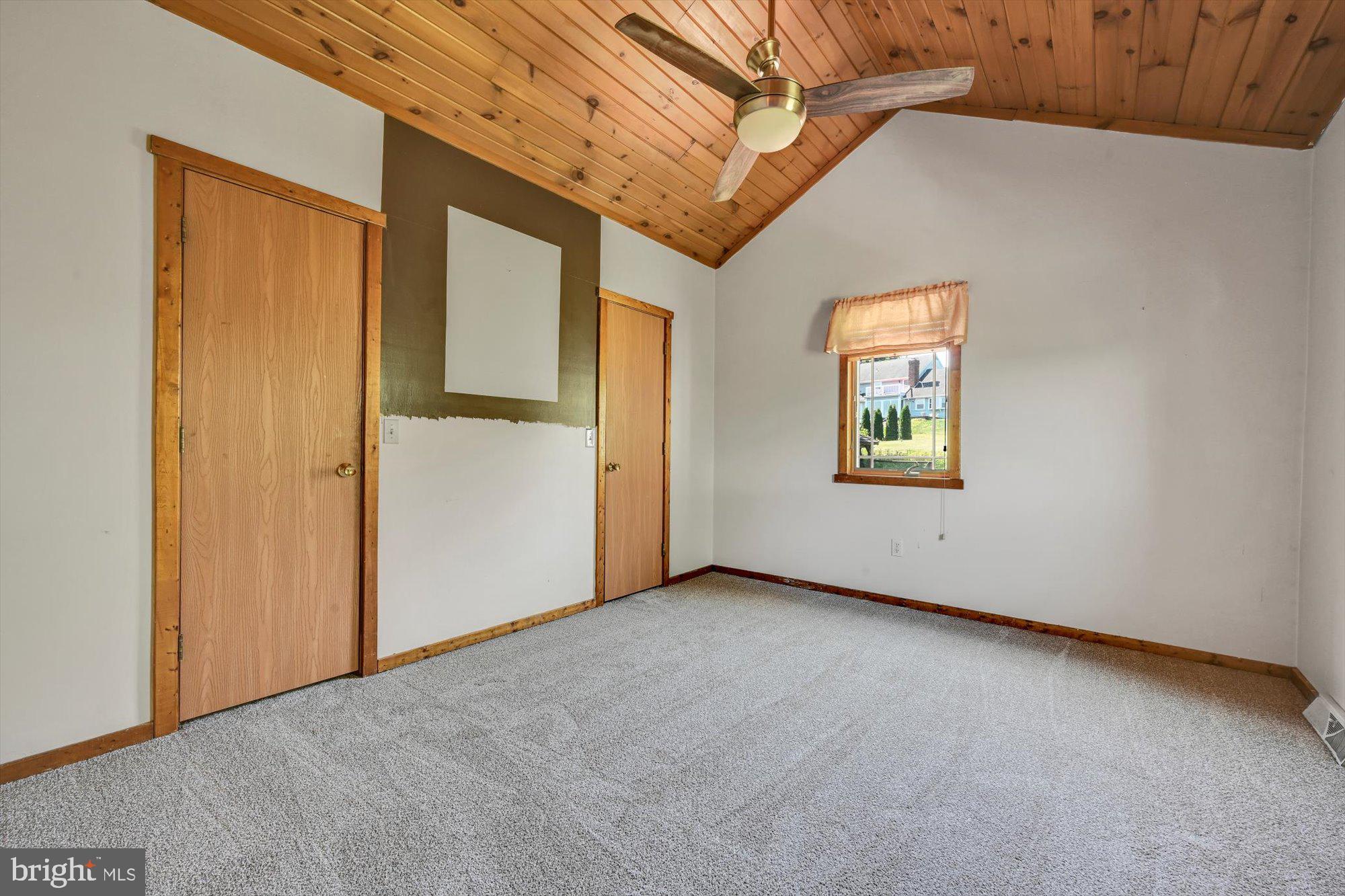 616 West Church Road Ephrata, PA 17522 - Photo 12 of 43 Upper Bedroom with H&H Walk-in Closets