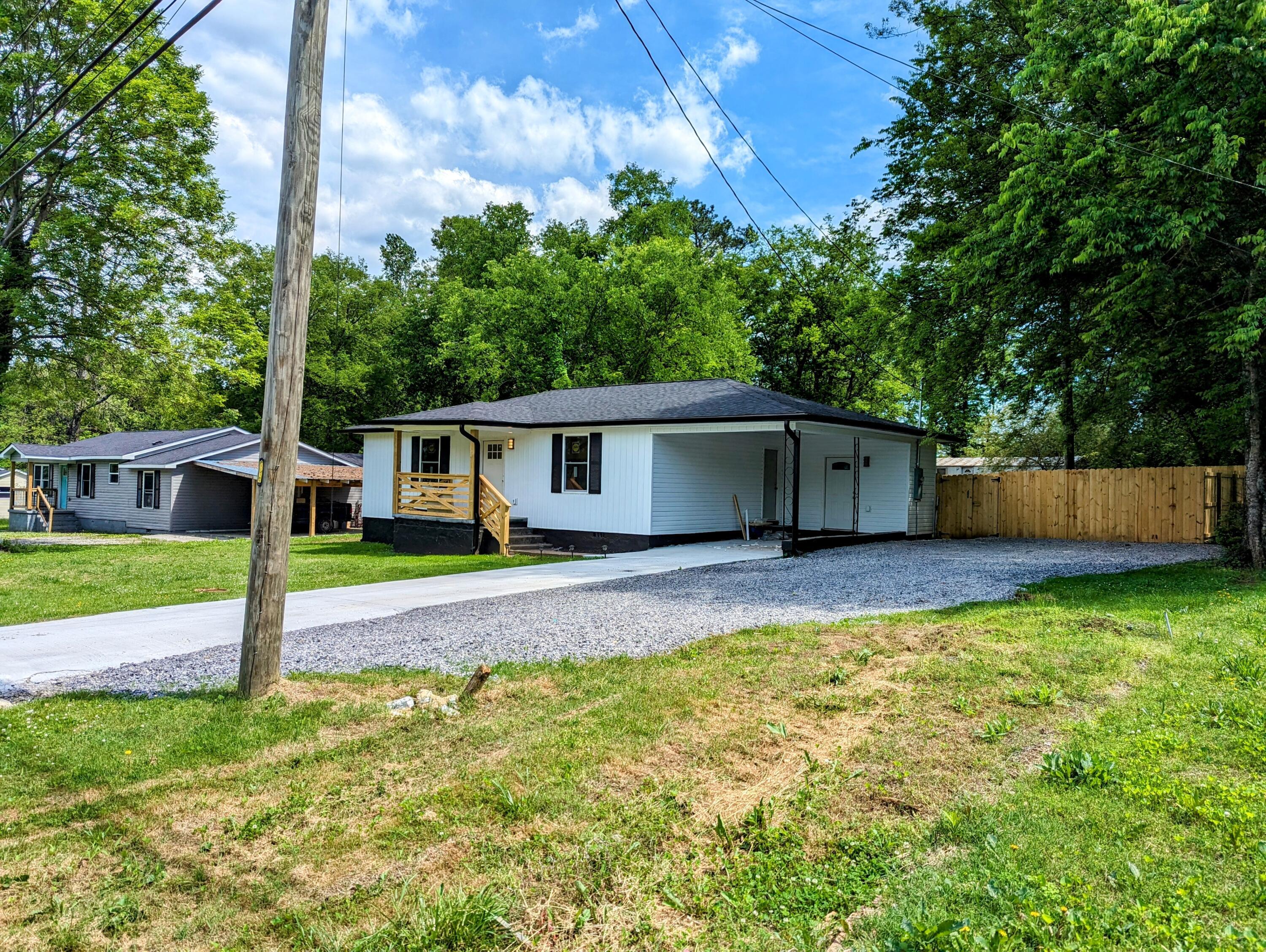 715 James Street Rossville, GA 30741 - Photo 4 of 14 715 3