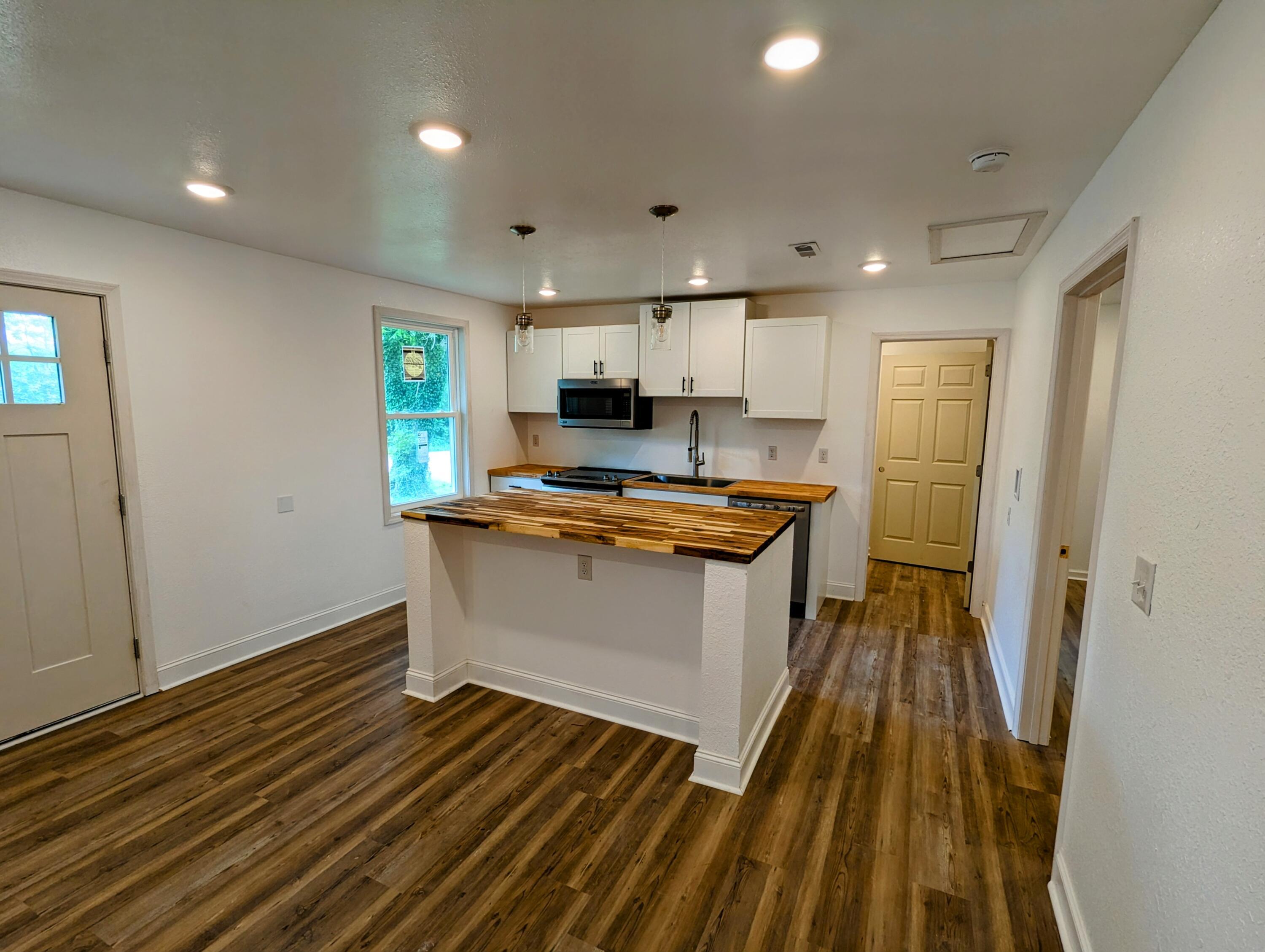 715 James Street Rossville, GA 30741 - Photo 8 of 14 715 8