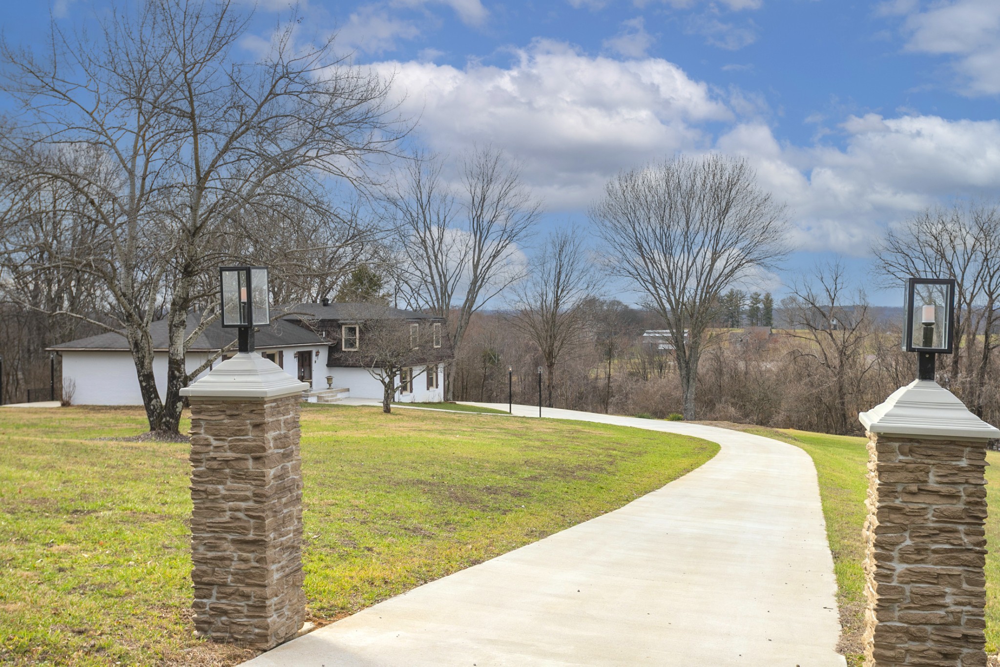 742 C Bates Road Lebanon, TN 37087 - Photo 3 of 59 a view of a swimming pool with a yard