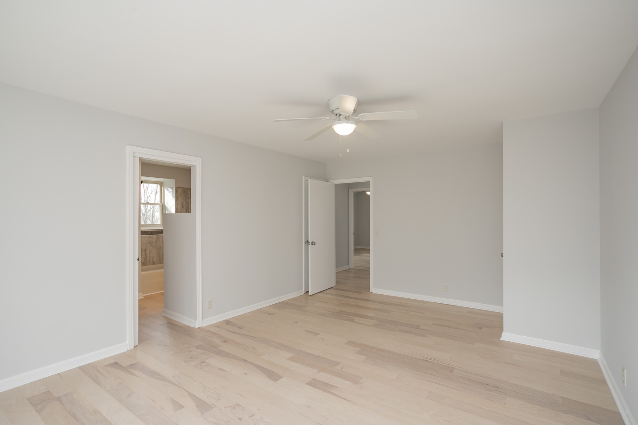 742 C Bates Road Lebanon, TN 37087 - Photo 32 of 59 wooden floor in an empty room