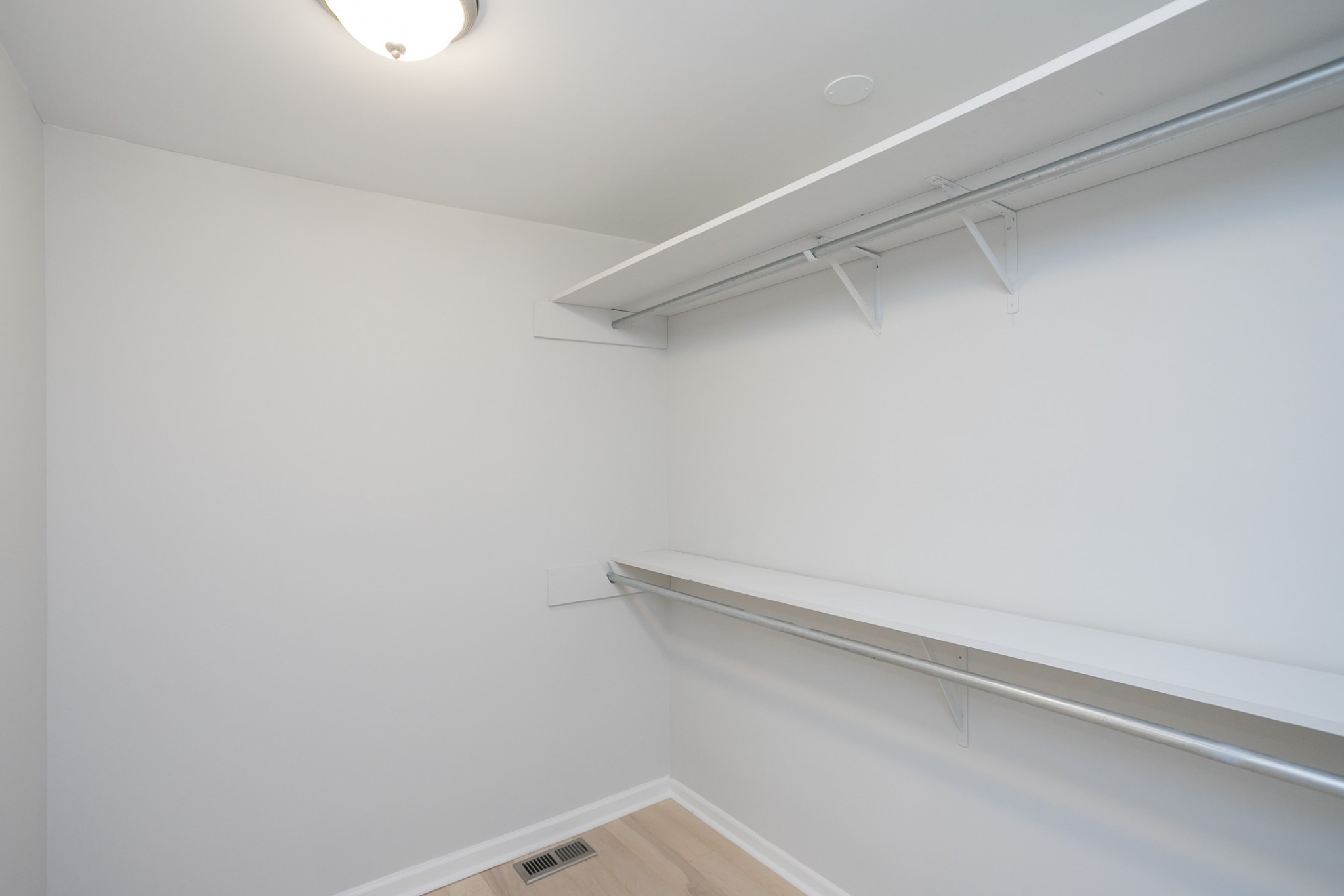 742 C Bates Road Lebanon, TN 37087 - Photo 37 of 59 a view of small space