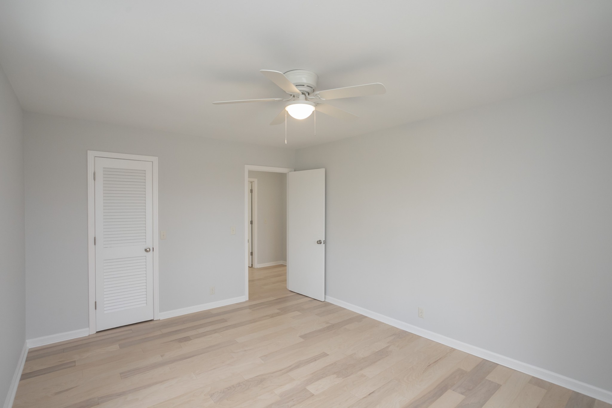 742 C Bates Road Lebanon, TN 37087 - Photo 40 of 59 wooden floor in an empty room