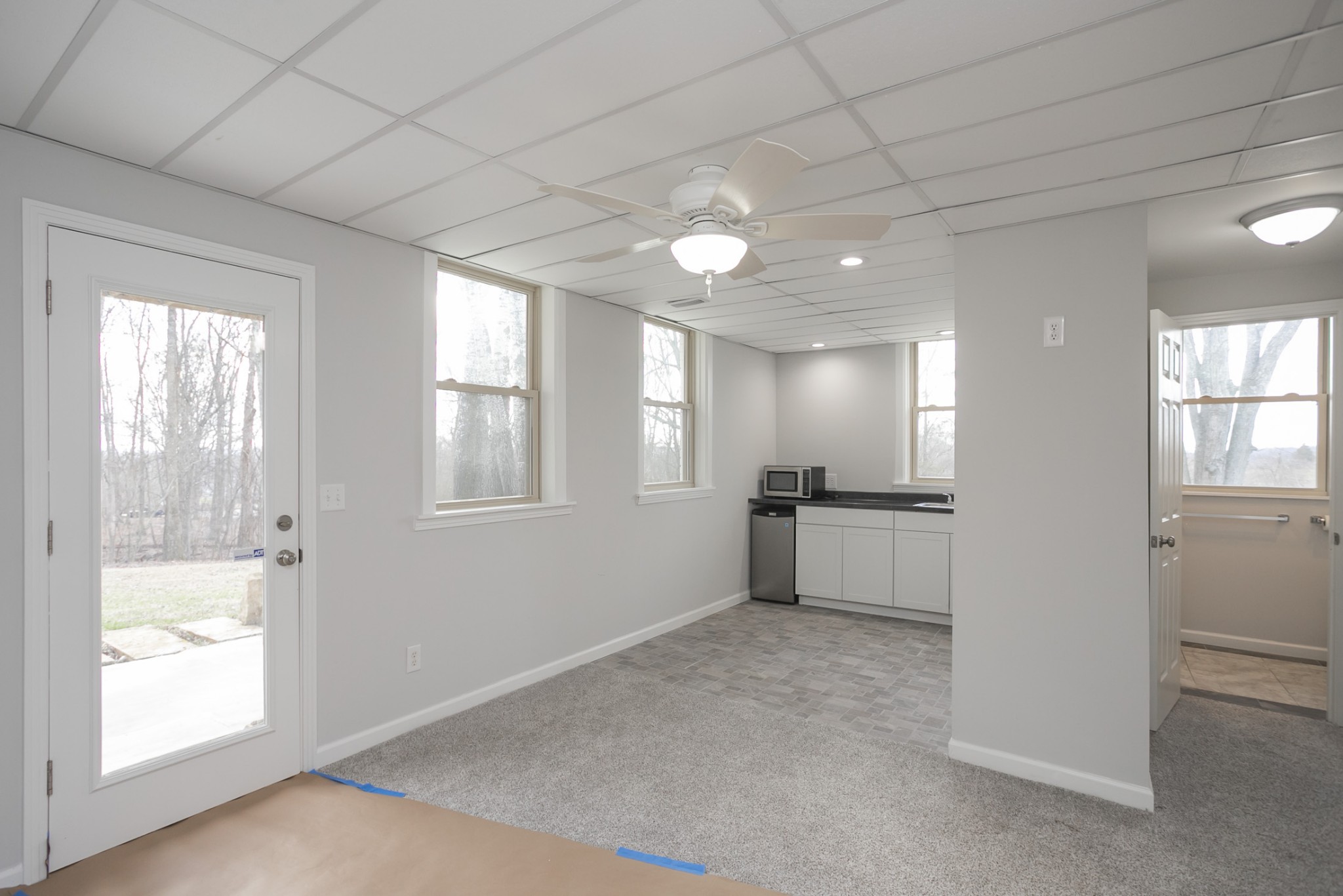 742 C Bates Road Lebanon, TN 37087 - Photo 53 of 59 a view of a big room with windows and chandelier