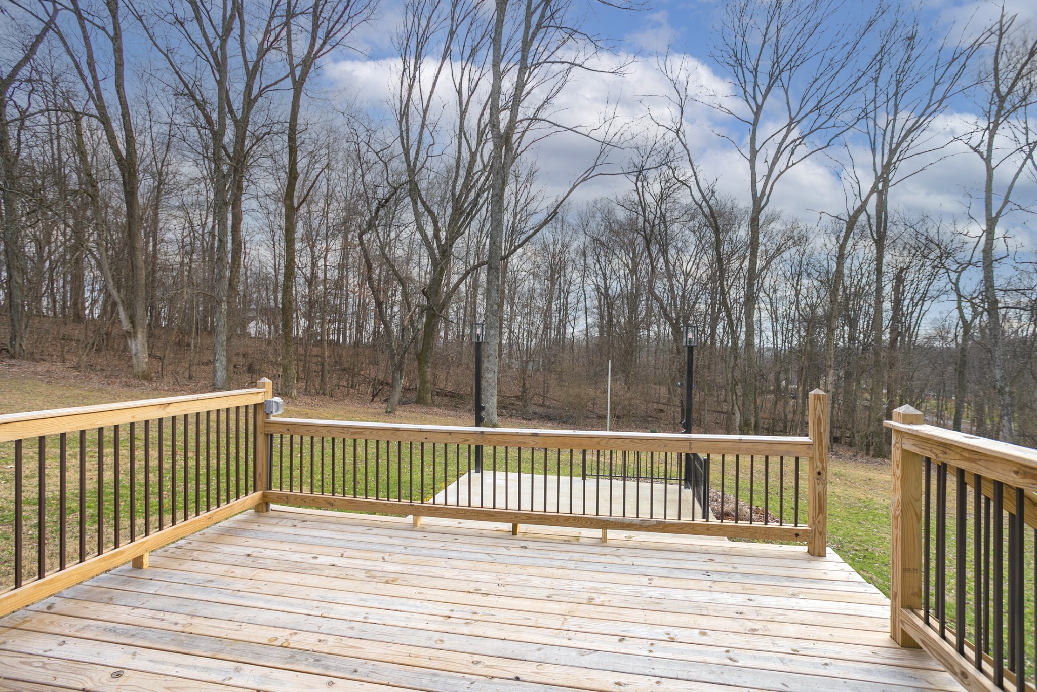 742 C Bates Road Lebanon, TN 37087 - Photo 10 of 59 a view of a wooden roof deck