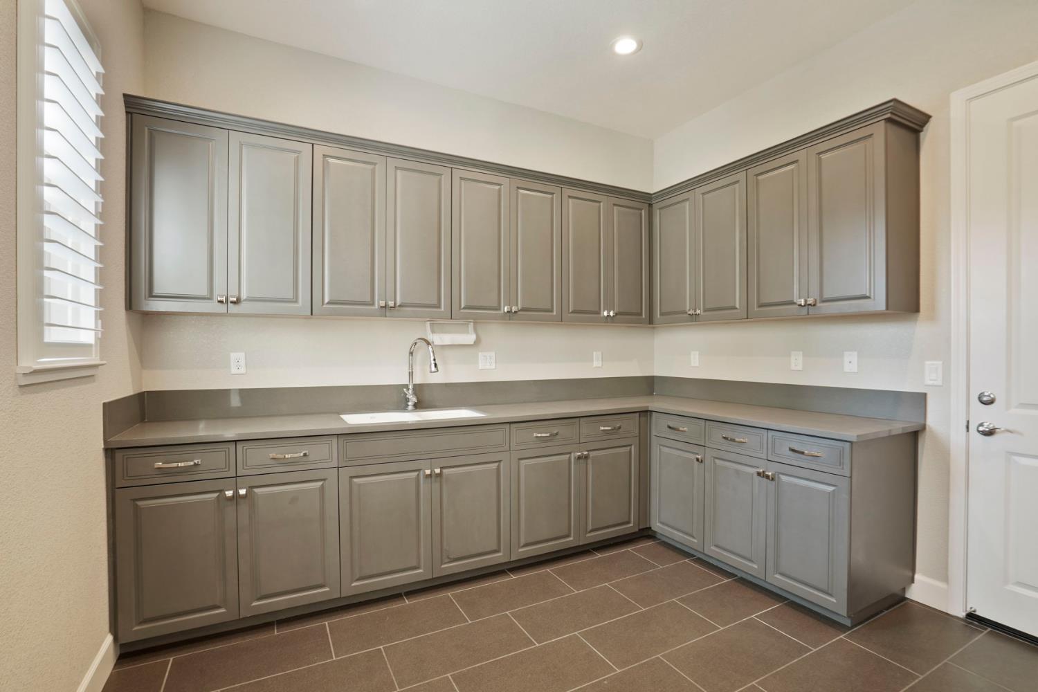 3081 Lombard Street Lodi, CA 95242 - Photo 30 of 82