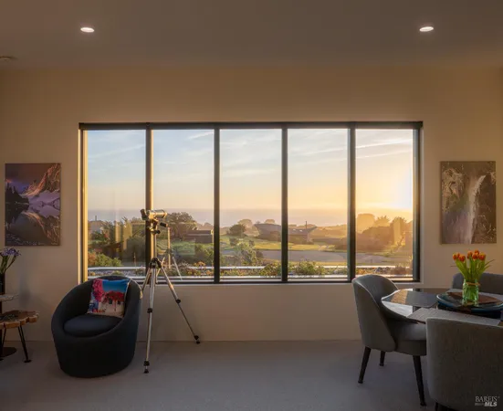 $1,740,000 | 39074 Hedgegate Road, The Sea Ranch, CA 95497