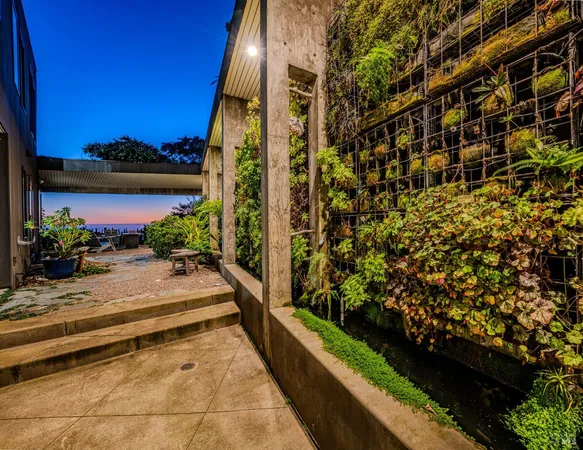 $1,740,000 | 39074 Hedgegate Road, The Sea Ranch, CA 95497