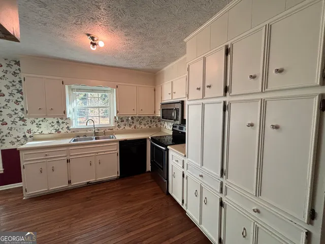 $397,500 | 319 Country Club Road, Cochran, GA 31014