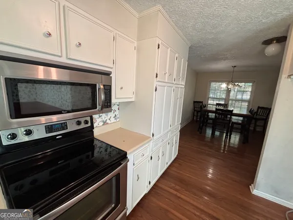$397,500 | 319 Country Club Road, Cochran, GA 31014