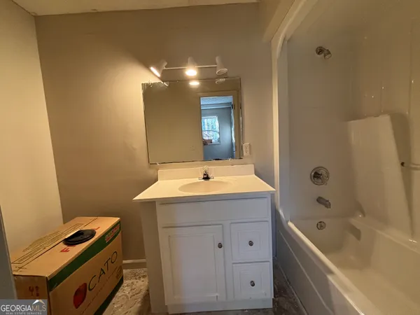 $397,500 | 319 Country Club Road, Cochran, GA 31014