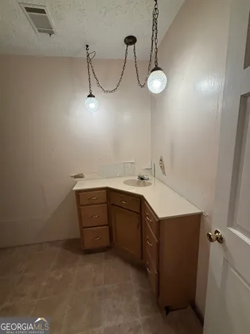 $397,500 | 319 Country Club Road, Cochran, GA 31014