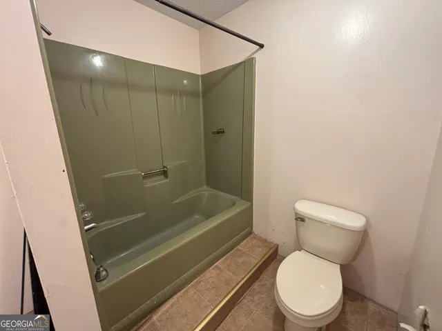 $397,500 | 319 Country Club Road, Cochran, GA 31014