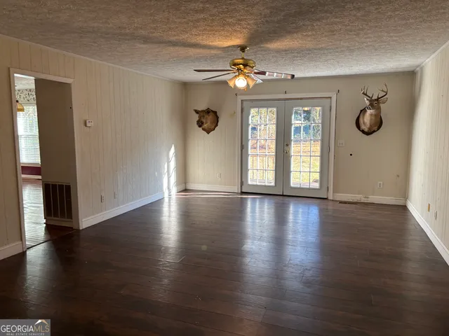 $397,500 | 319 Country Club Road, Cochran, GA 31014