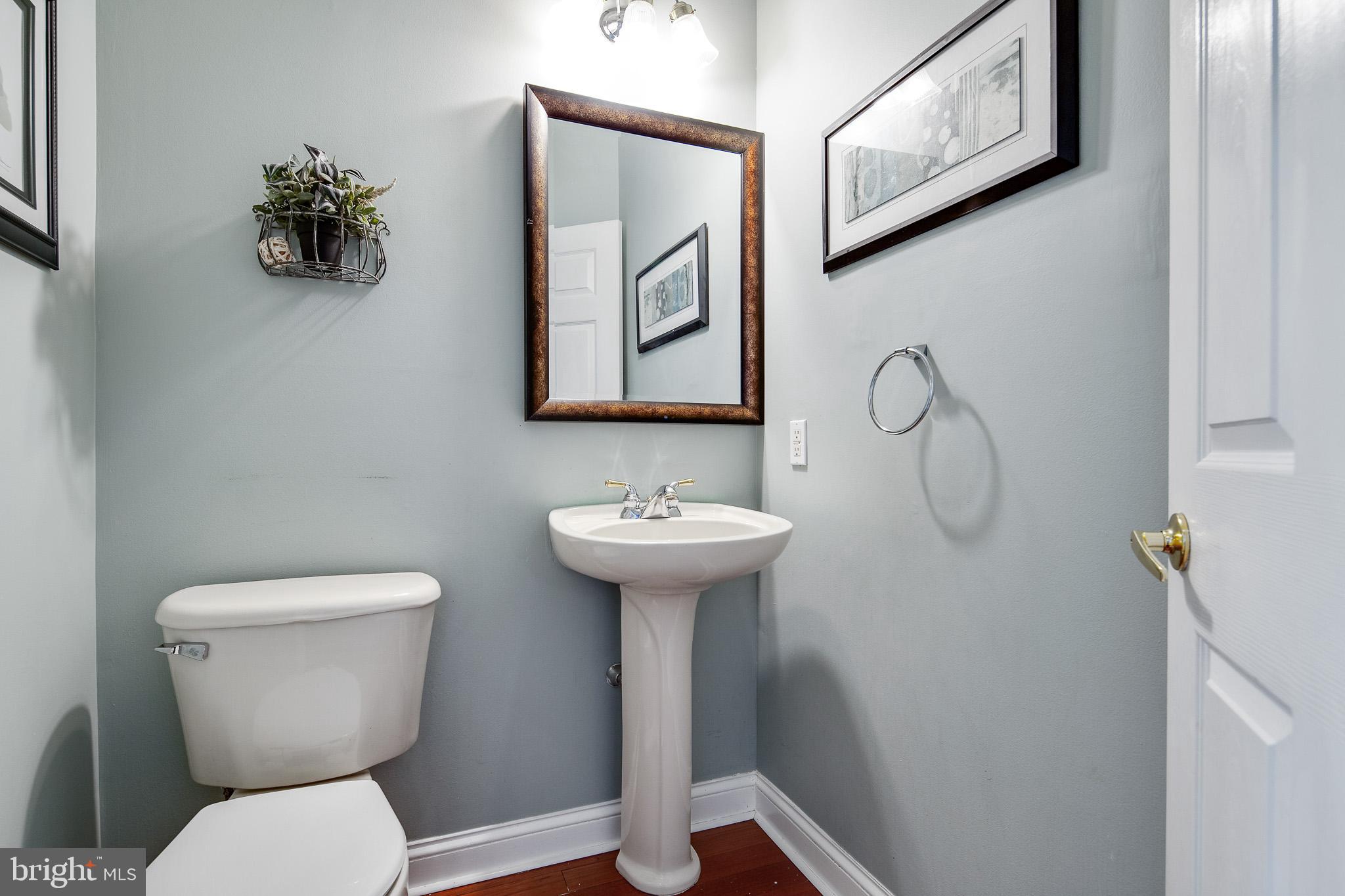 2 Bedlington Place Sewell, NJ 08080 - Photo 22 of 34 Poweder Room