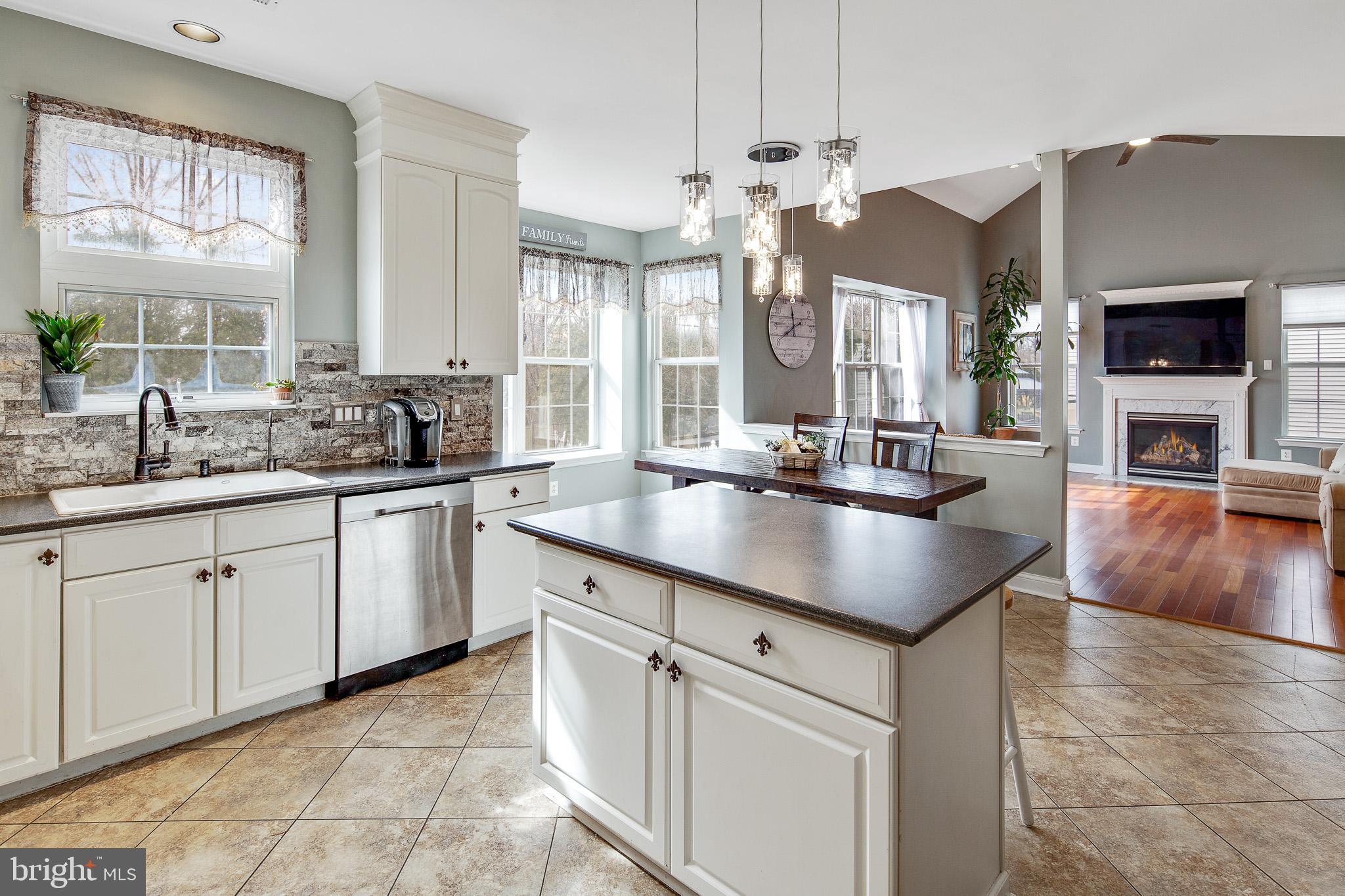 2 Bedlington Place Sewell, NJ 08080 - Photo 5 of 34