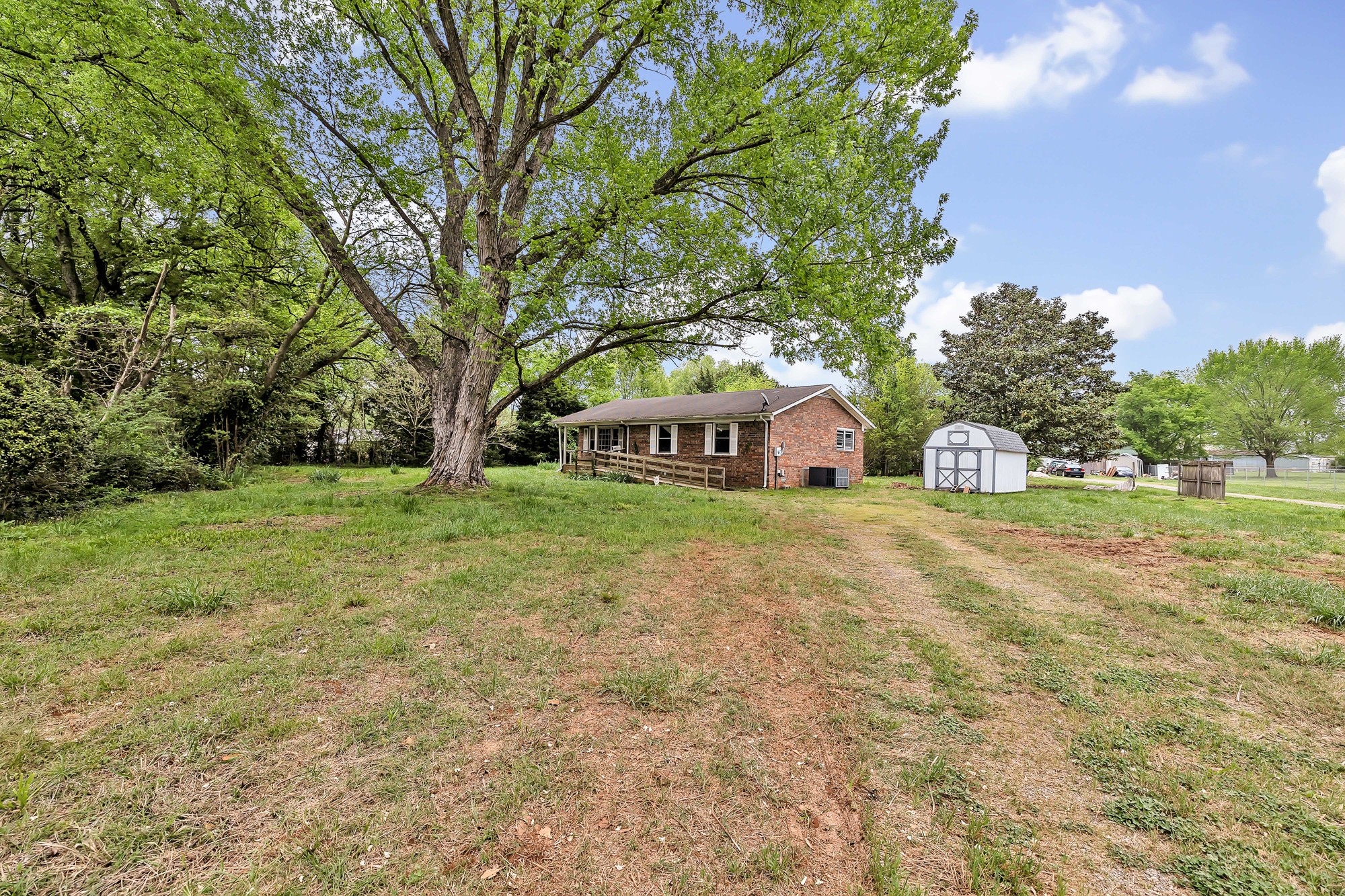 4206 Florence Road Murfreesboro, TN 37129 - Photo 2 of 26 Gallery Image 2