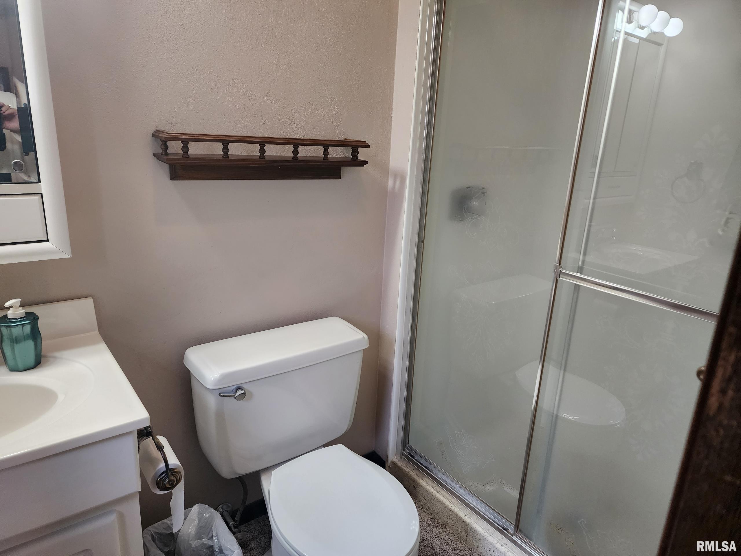 508 Rim Road Quincy, IL 62305 - Photo 14 of 29 Gallery Image 14