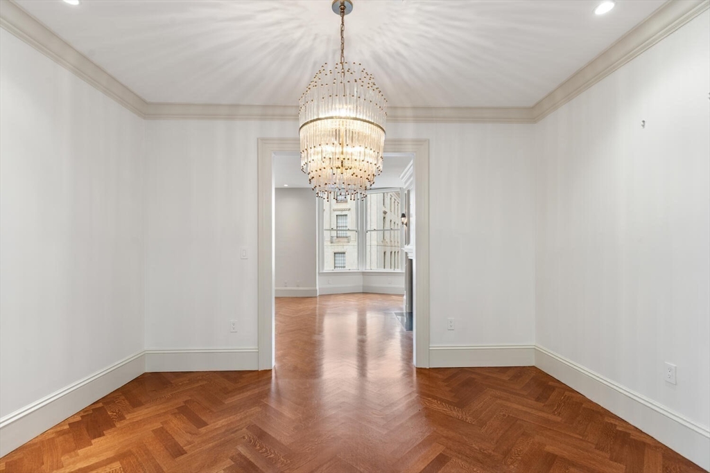 20 Beacon Street, Unit 4 Boston, MA 02108 - Photo 17 of 38