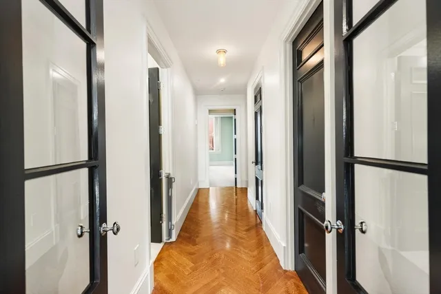 $3,495,000 | 20 Beacon Street, Unit 4, Boston, MA 02108