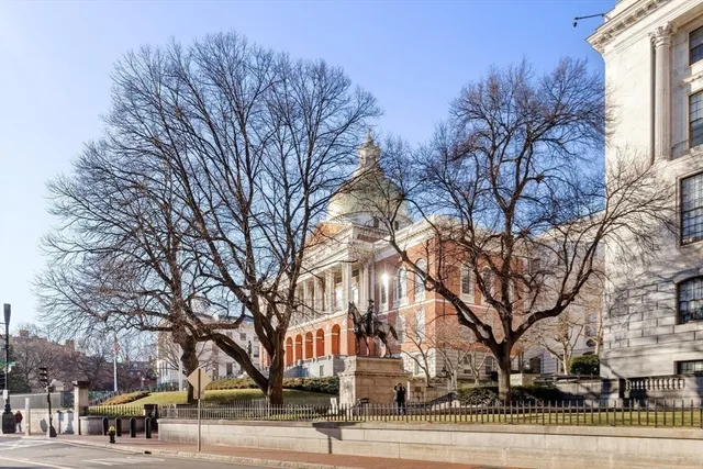 $3,495,000 | 20 Beacon Street, Unit 4, Boston, MA 02108