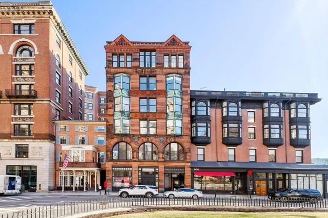 $3,495,000 | 20 Beacon Street, Unit 4, Boston, MA 02108