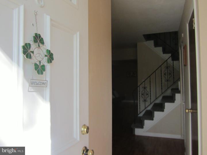 470 Dresher Road, Unit C6 Horsham, PA 19044 - Photo 4 of 17 Foyer