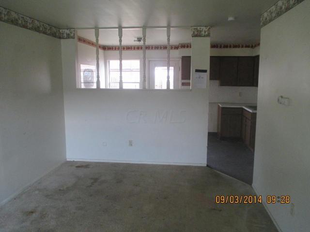 5726 Beechcroft Road, Unit E Columbus, OH 43229 - Photo 2 of 12