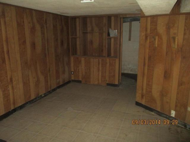 5726 Beechcroft Road, Unit E Columbus, OH 43229 - Photo 7 of 12