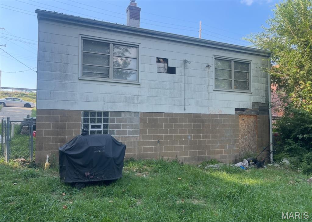 8320 Lucas And Hunt Road St. Louis, MO 63136 - Photo 2 of 4