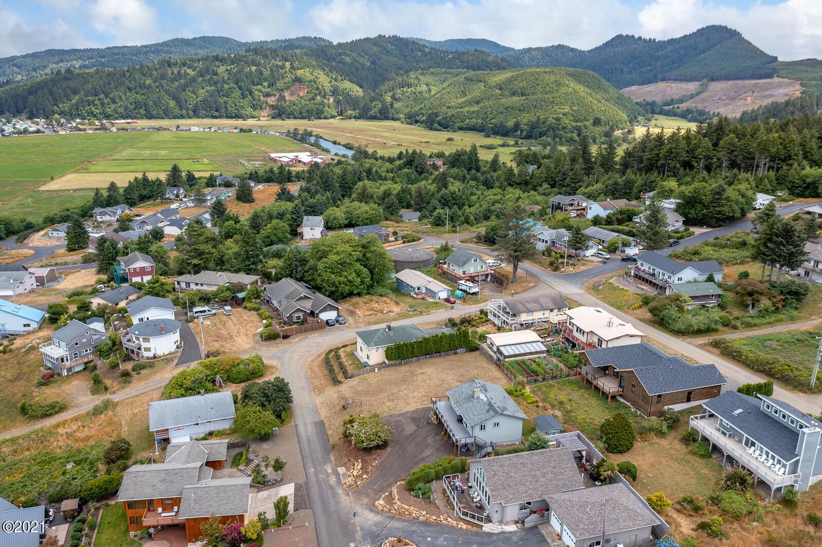 Tl5900 Upper Loop Road Pacific City, OR 97135 - Photo 8 of 11 TL5900UpperLoop-06