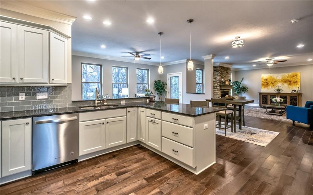 5402 Turner Road Gibsonia, PA 15044 - Photo 8 of 20 Gallery Image 8
