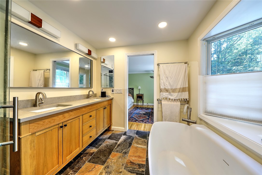 15 Signal Ridge Way East Greenwich, RI 02818 - Photo 44 of 49 Gallery Image 44