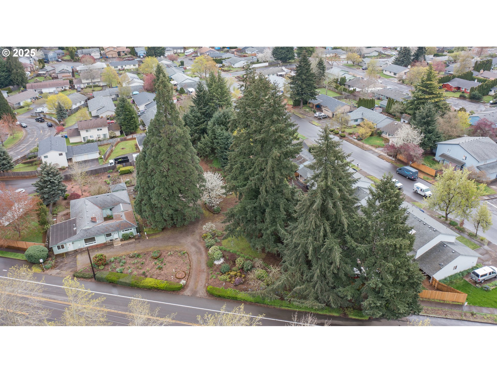 5198 Skyline Road South Salem, OR 97306 - Photo 7 of 48