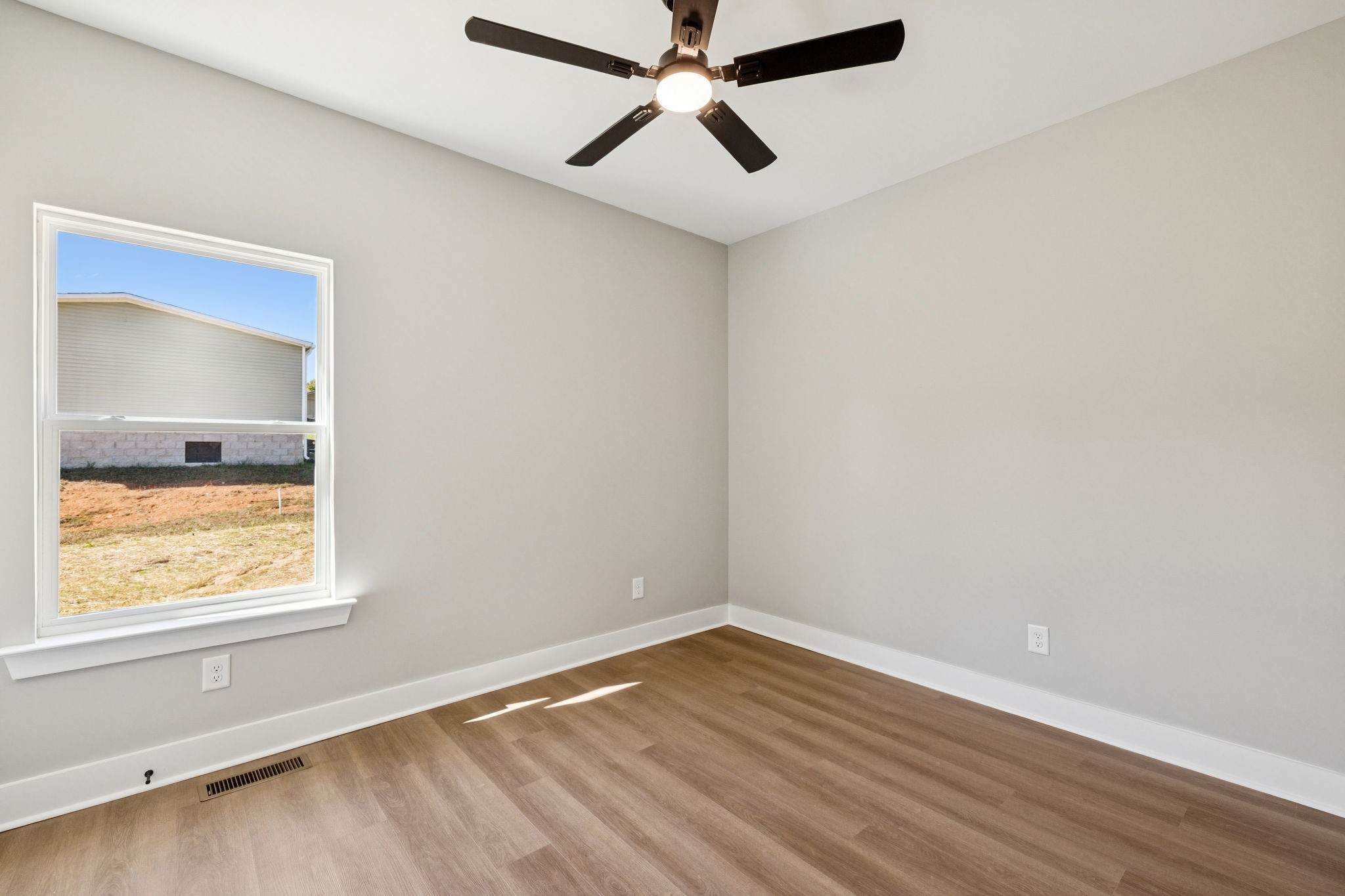 1439 Caney Branch Road Morrison, TN 37357 - Photo 16 of 17 Gallery Image 16