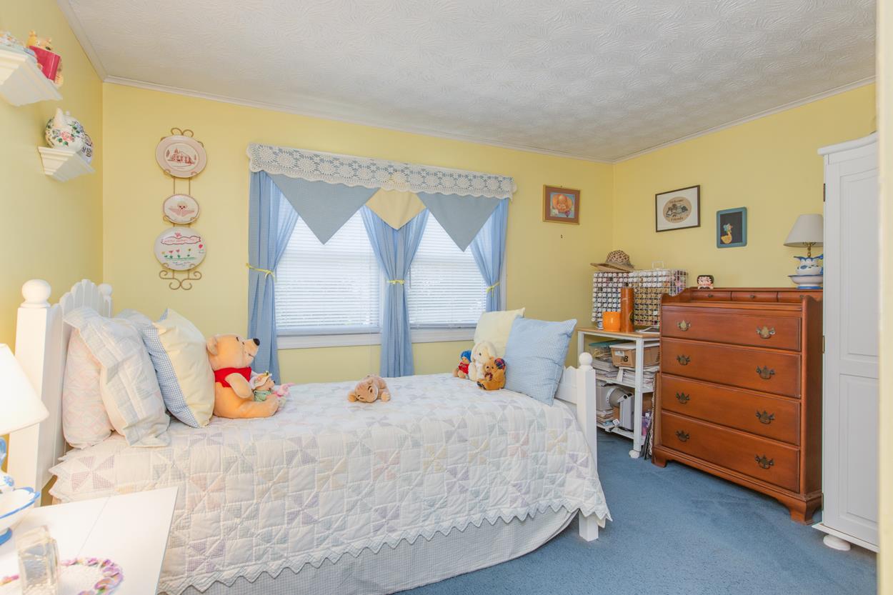 8 Penobscot Road Nashua, NH 03062 - Photo 13 of 33