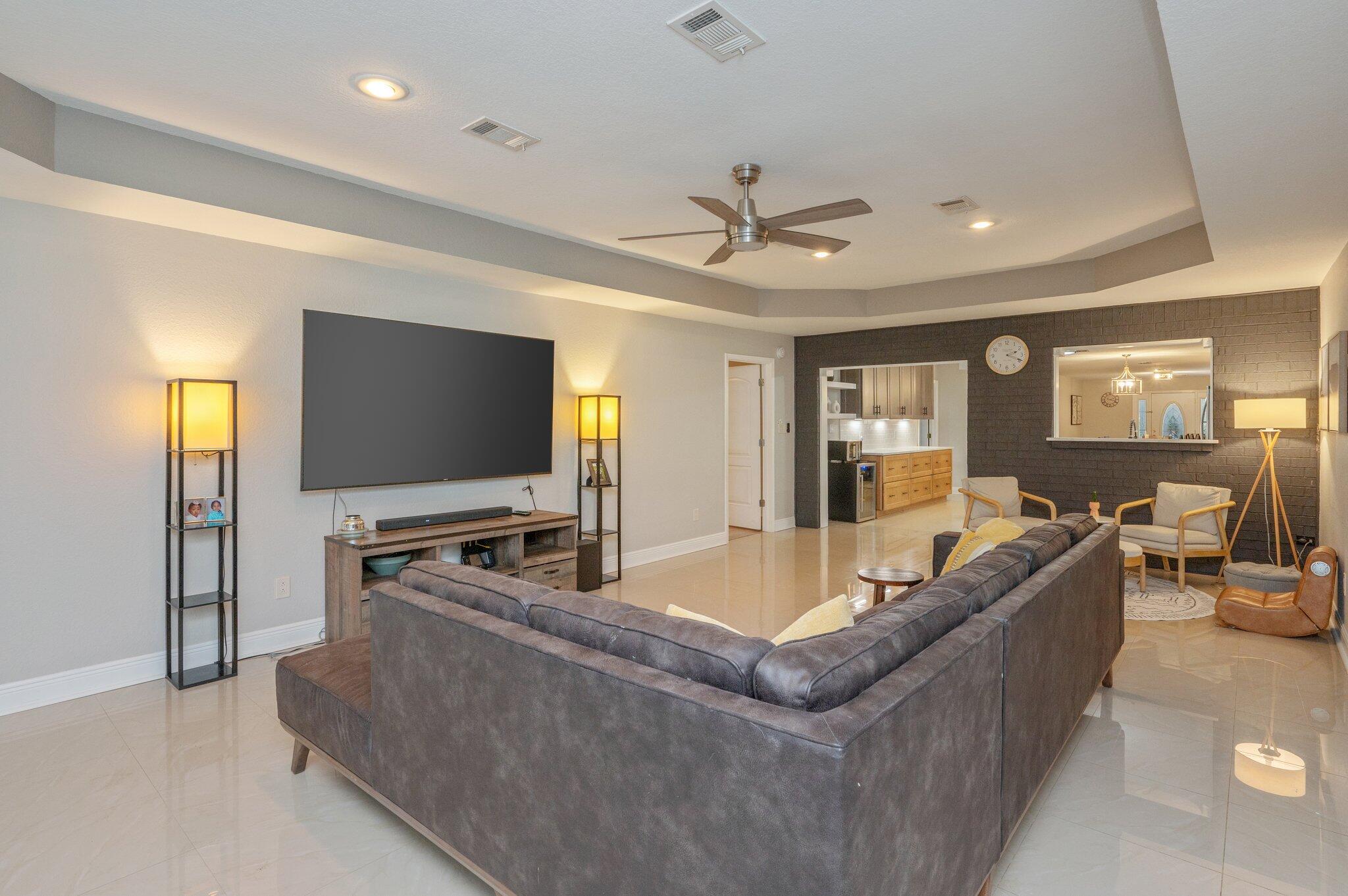 405 Evans Road Niceville, FL 32578 - Photo 14 of 80 14