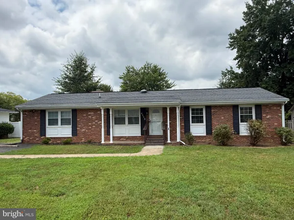 $429,999 | 4112 Midway Street, Fredericksburg, VA 22408