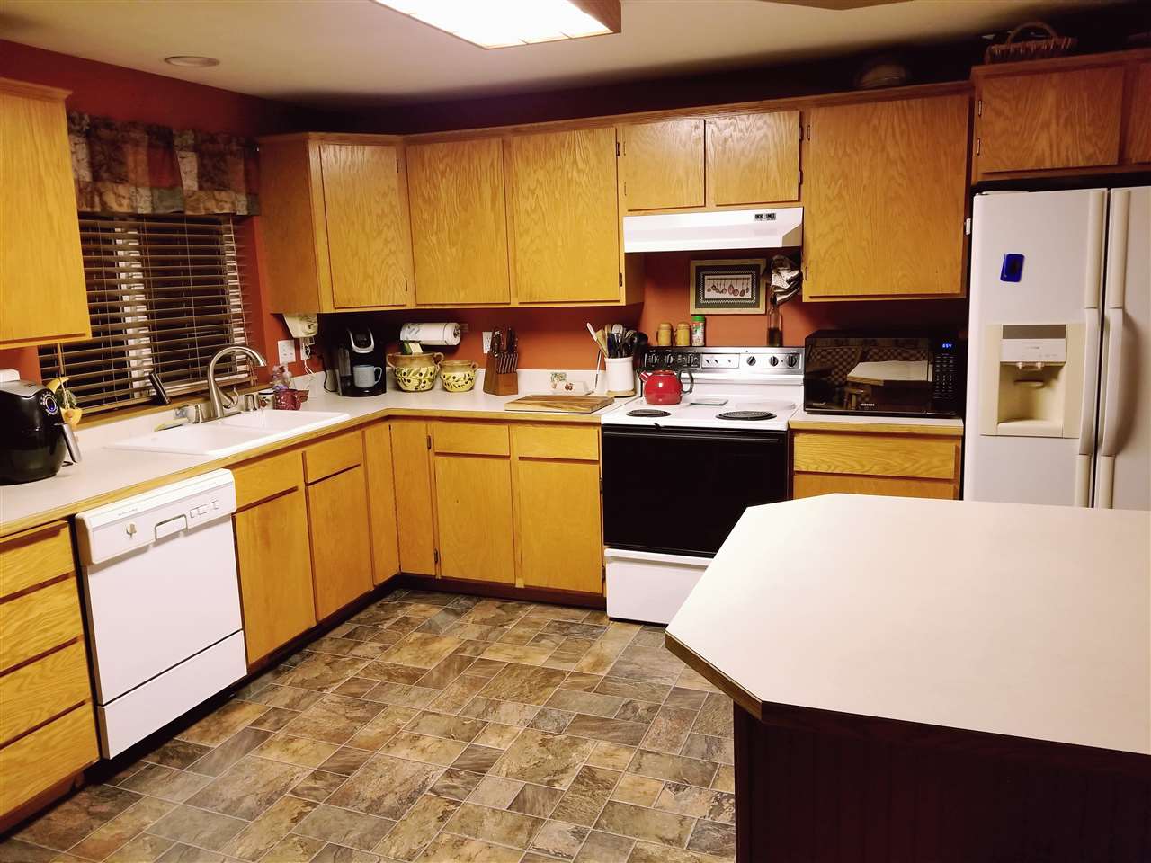 3512 East 2nd Court Mead, WA 99021 - Photo 5 of 20 Gallery Image 5