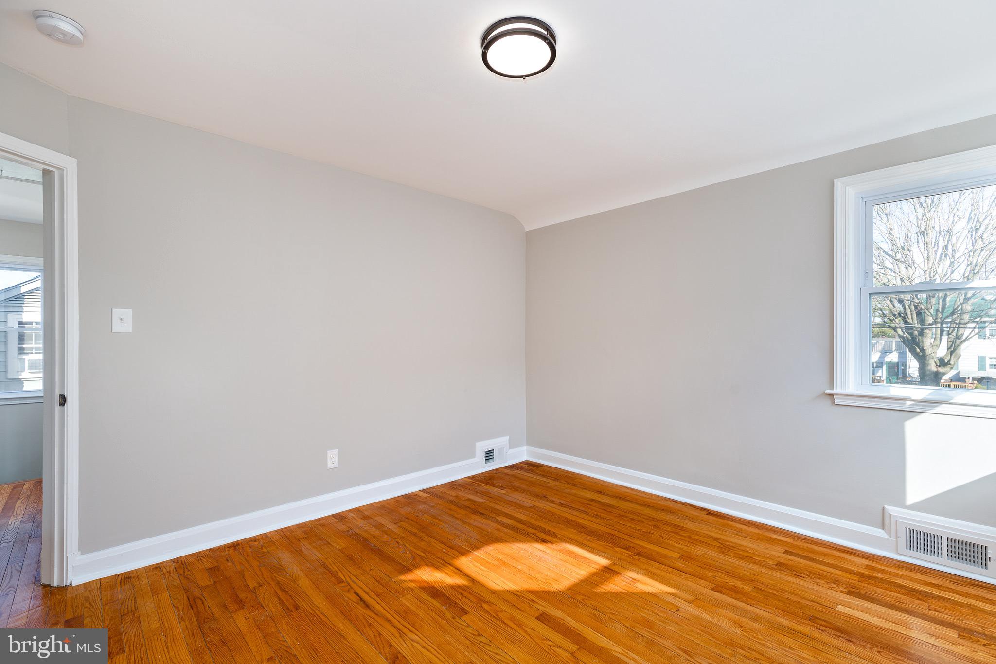 6623 Loch Hill Road Baltimore, MD 21239 - Photo 26 of 46 Gallery Image 26