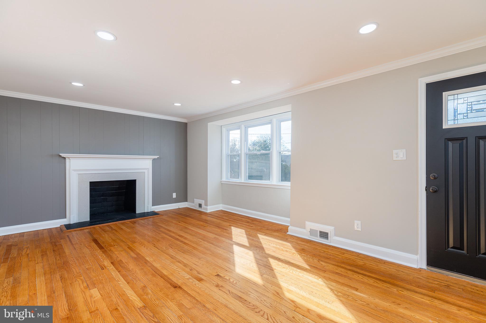 6623 Loch Hill Road Baltimore, MD 21239 - Photo 6 of 46 Gallery Image 6