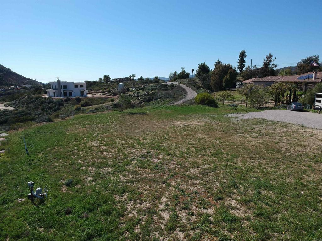 9782 Chocolate Creek Road El Cajon, CA 92021 - Photo 12 of 22