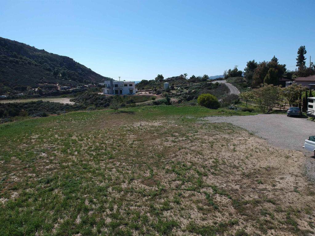 9782 Chocolate Creek Road El Cajon, CA 92021 - Photo 13 of 22