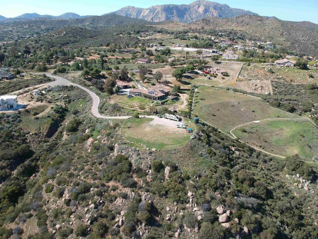 9782 Chocolate Creek Road El Cajon, CA 92021 - Photo 2 of 22