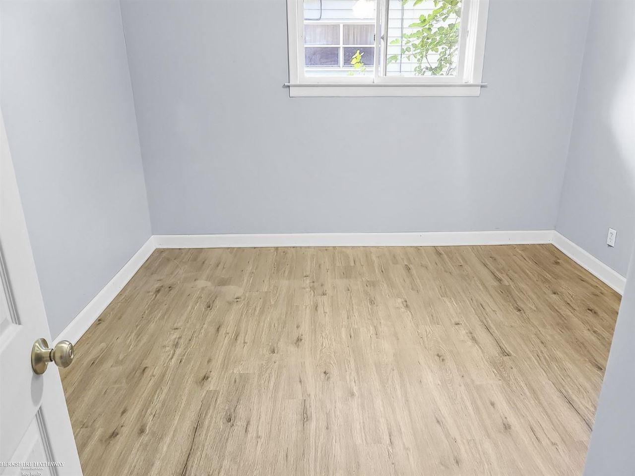 48763 Fairchild Road Macomb, MI 48042 - Photo 10 of 22